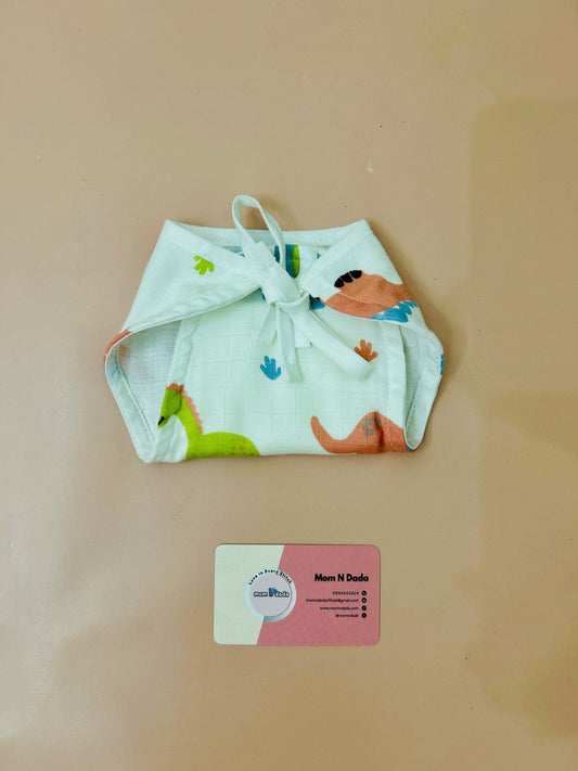 5 layer Muslin Nappy NB & 0 - 3Months - Dino Print - momndada