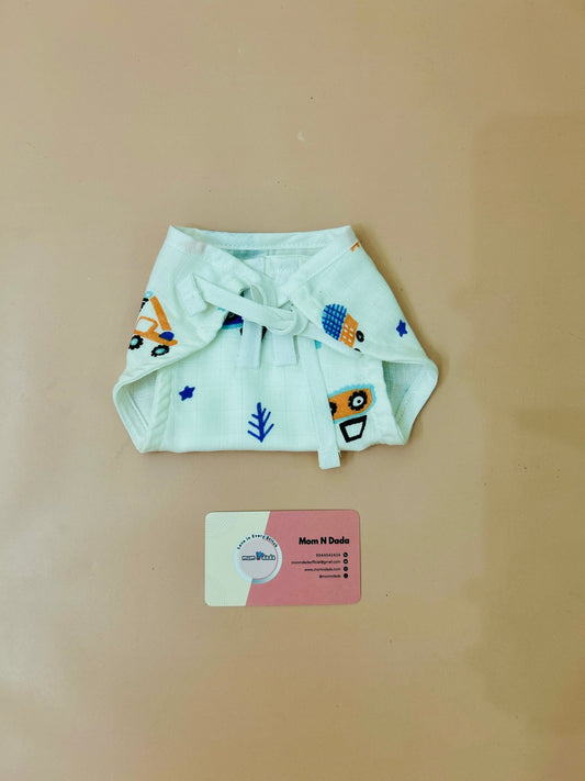 5 Layer Muslin Nappy NB & 3 - 6 Months - Crane Print - momndada