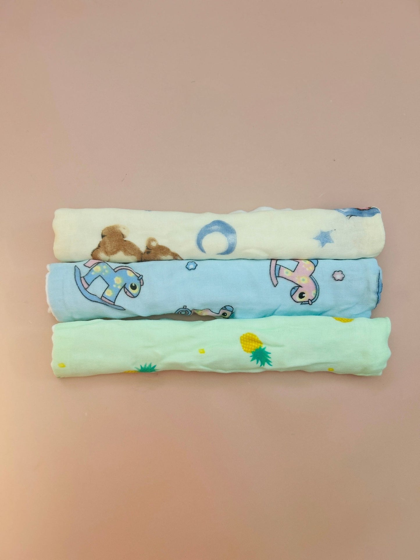 🌿 6 Layer Crinkled Muslin Face Wipes (25×25 cm) - Pack of 3 (Assorted) - momndada