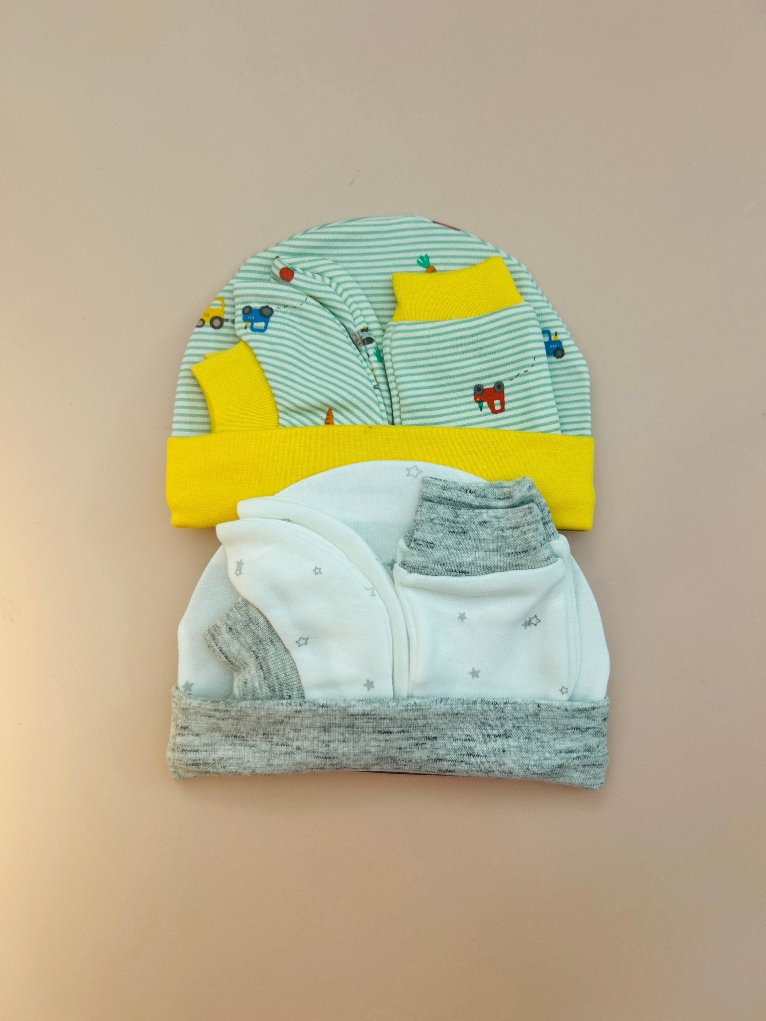 🧸 Cap, Mitten & Booties Set NB & 0 - 3 Month - Pack of 2(Assorted) - momndada