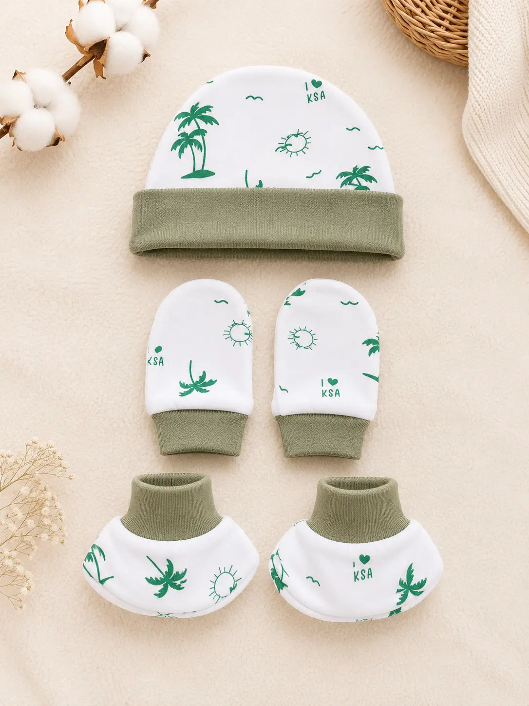 🧸 Cap, Mitten & Booties Set NB & 0-3 Month - Green