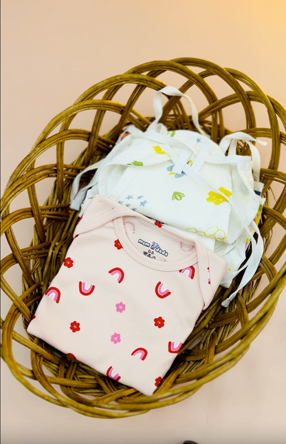 Newborn Hospital Bag Kit | 12 Essential Items | Organic Muslin